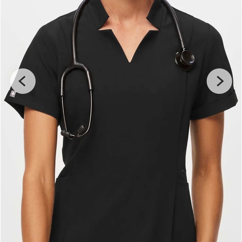 FIGS Inala Slim Scrub Top, size M, Black - Picture 2 of 2